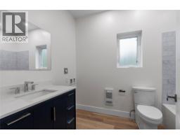 633 9 Street Se, Salmon Arm, BC V1E2C2 Photo 81