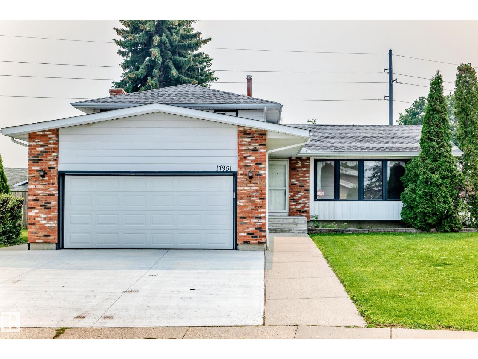 17951 80 AV NW - 1