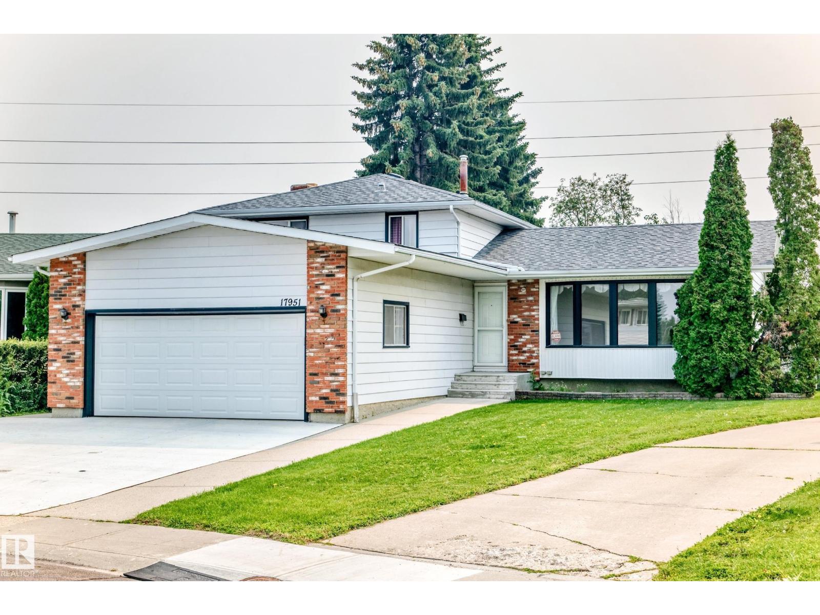 17951 80 AV NW, Aldergrove, Edmonton photo 2