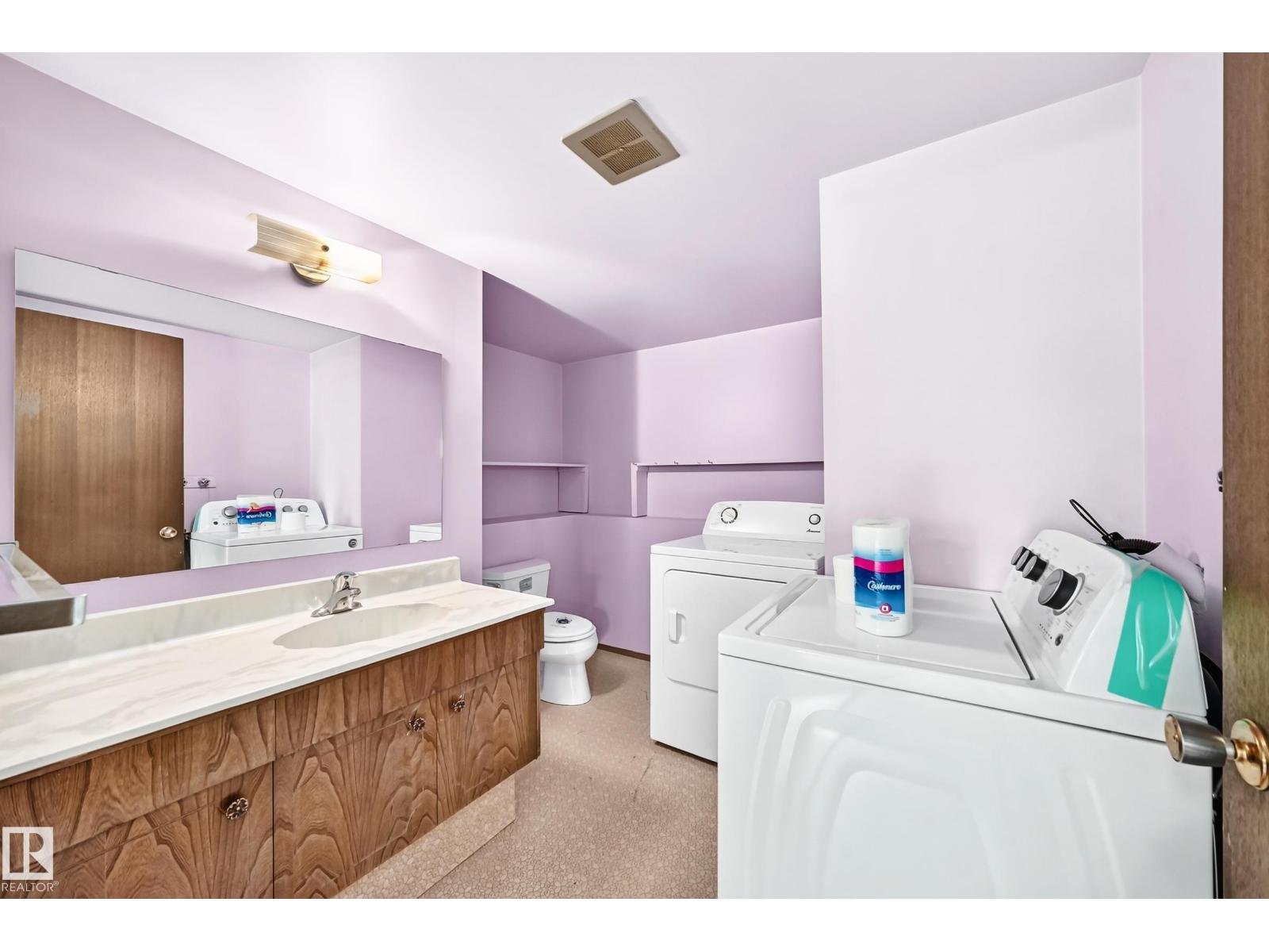 17951 80 AV NW - 37
