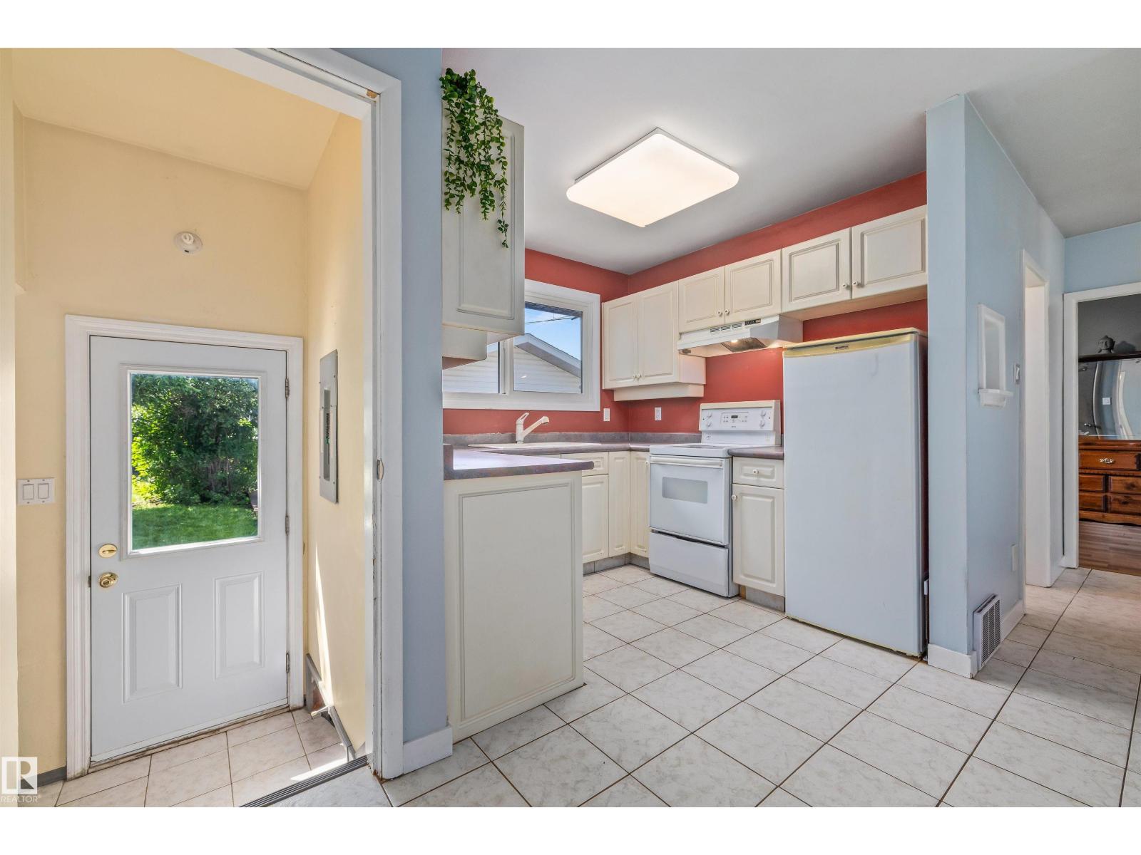 13320 123 ST NW - 20