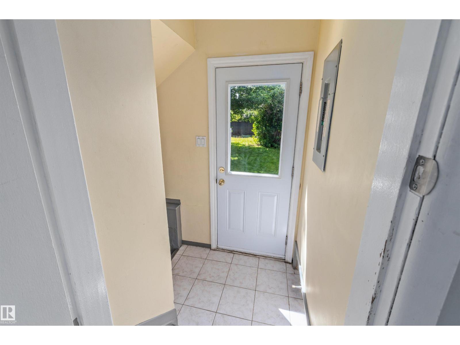 13320 123 ST NW - 21