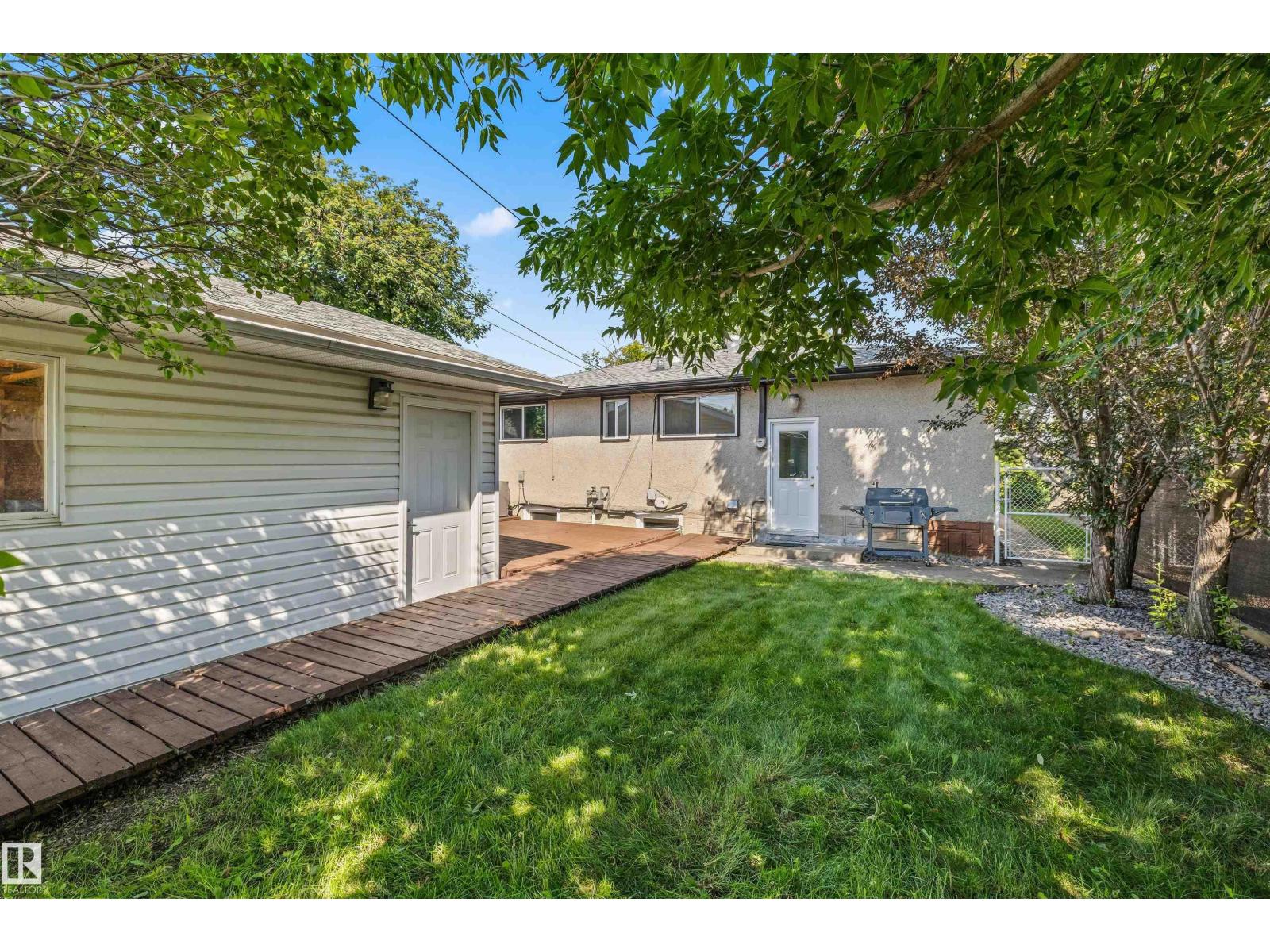 13320 123 ST NW - 39
