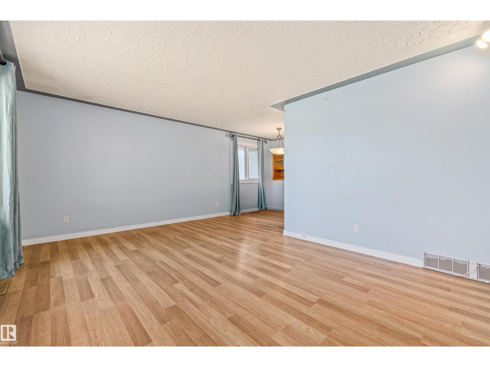 13320 123 ST NW - 6