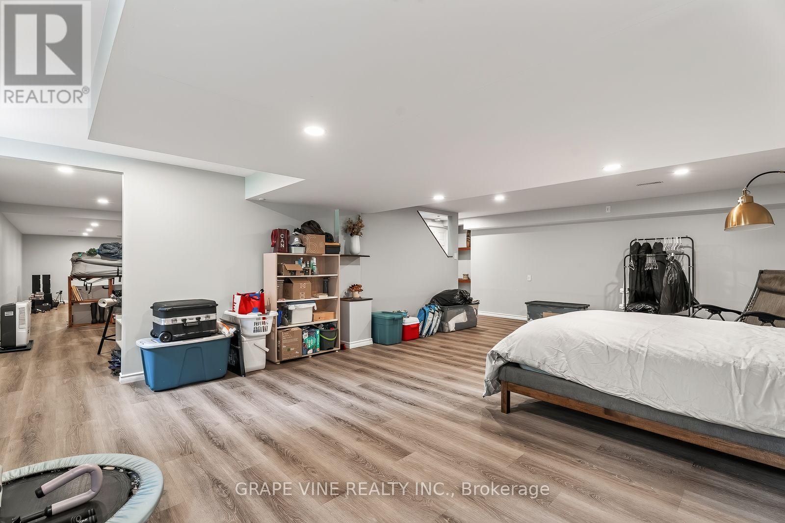 109 MIDVALE DRIVE - Image 36