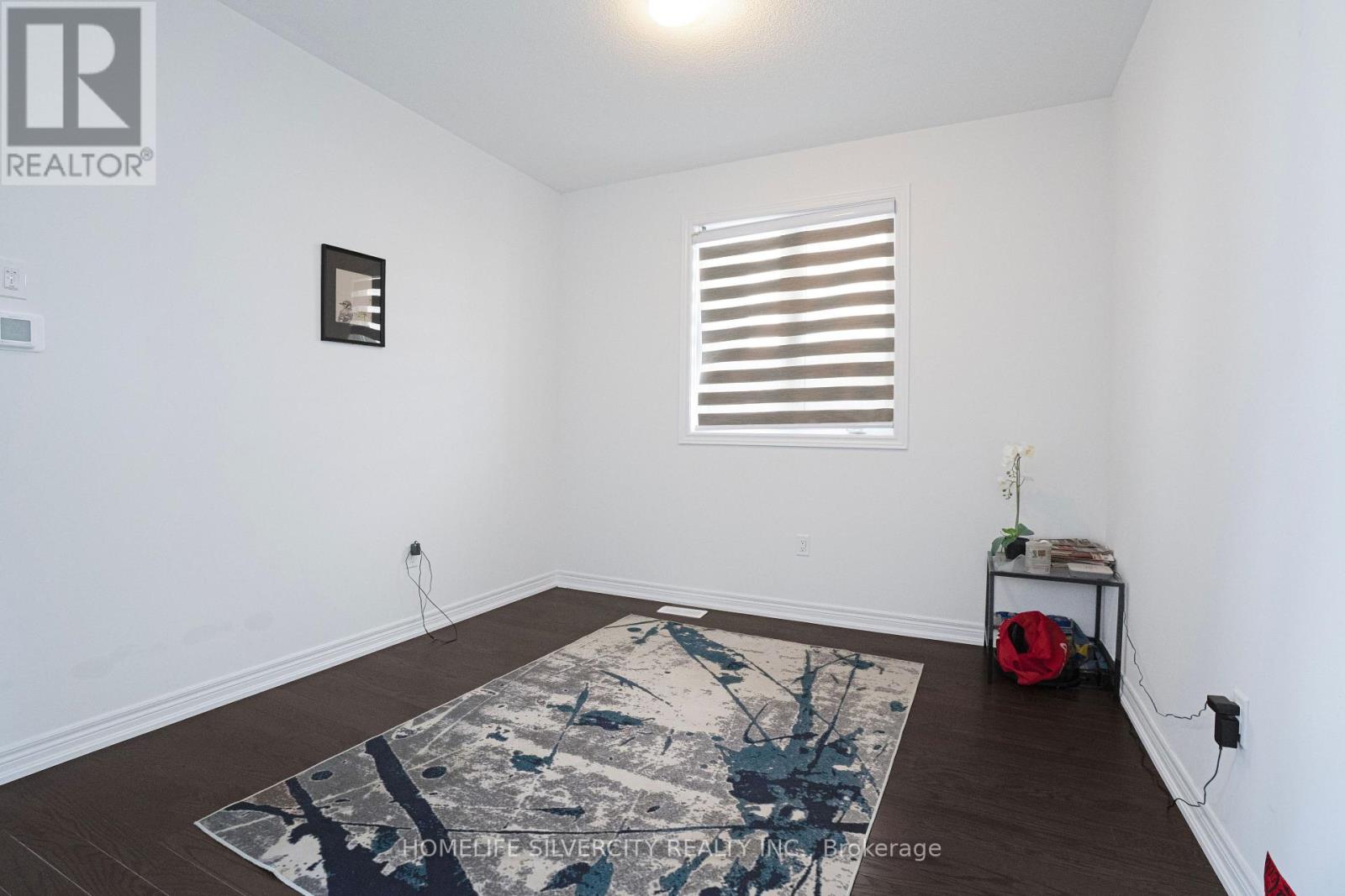 12 KINGSBURY TRAIL - 11