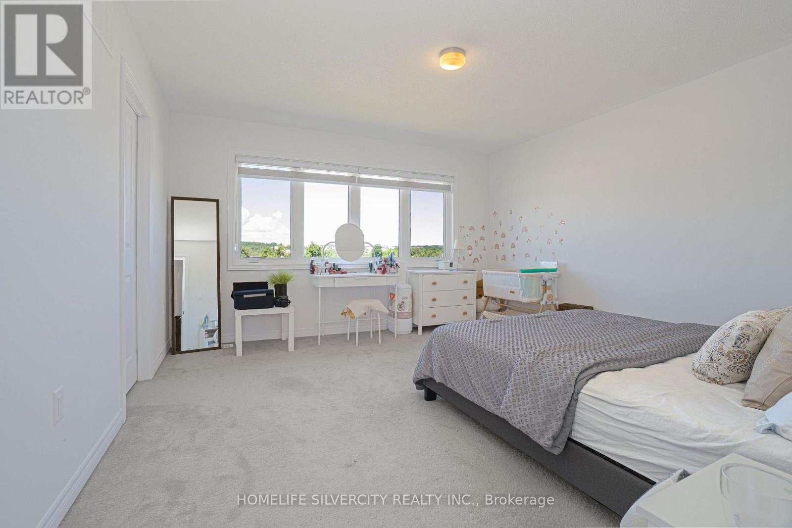 12 KINGSBURY TRAIL - 38