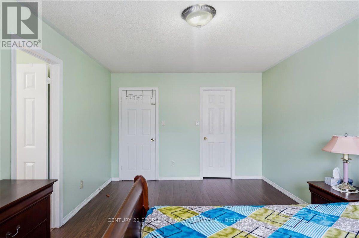 33 PENGUIN LANE - 19