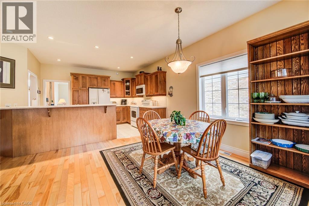 44 LASCHINGER Boulevard - 16