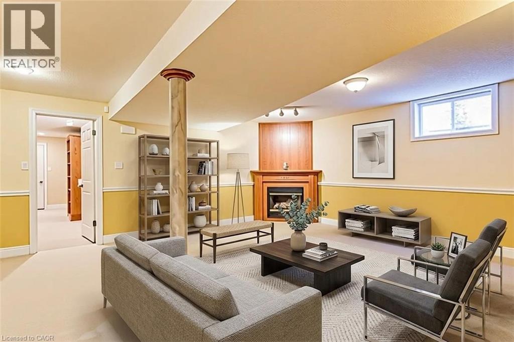 44 LASCHINGER Boulevard - 33