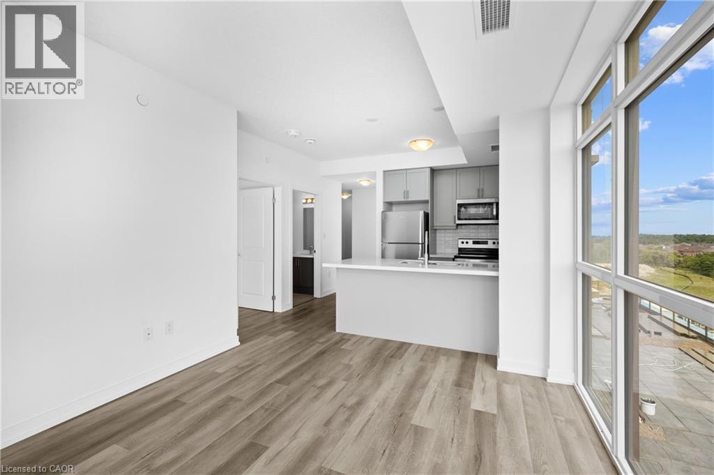 #1011 470 DUNDAS Street E - 9