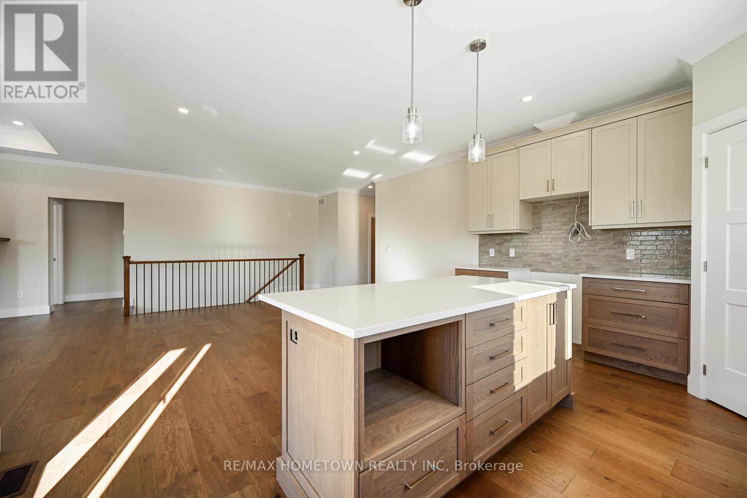 1058 SHEARER DRIVE - 31