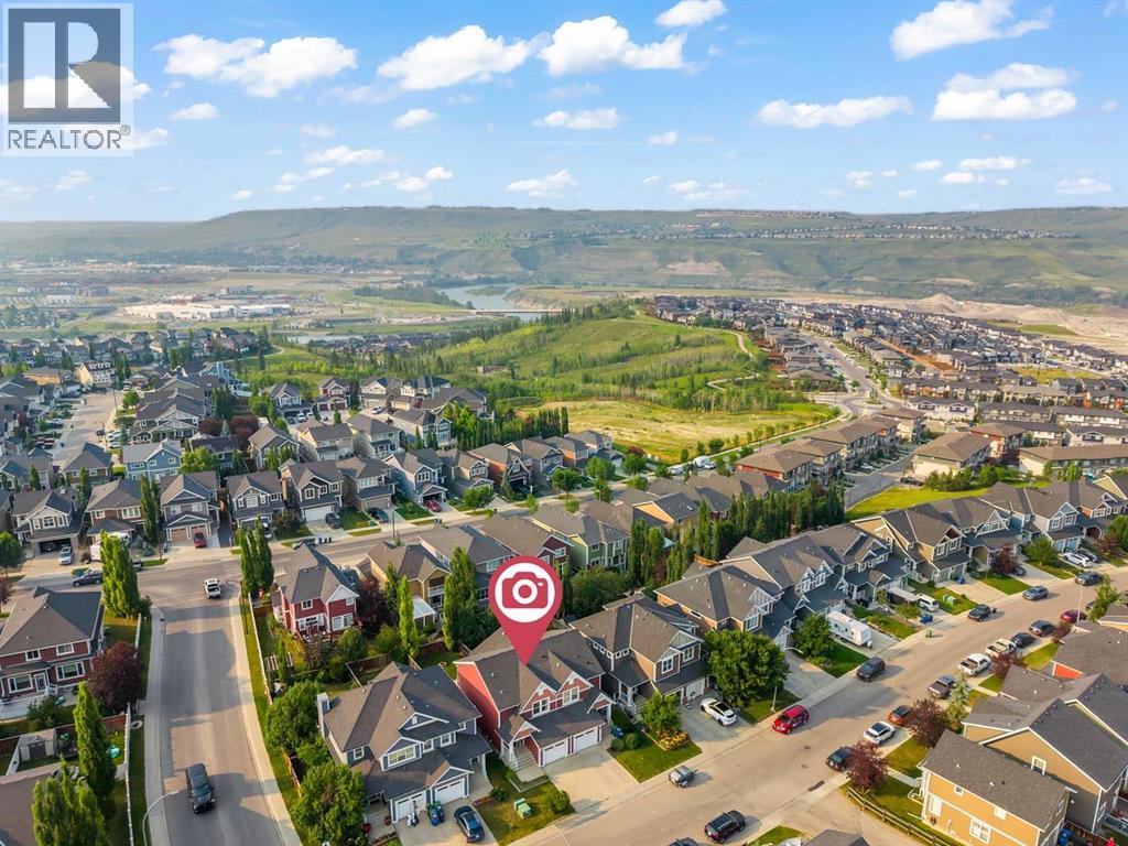 790 River Heights Crescent - 35