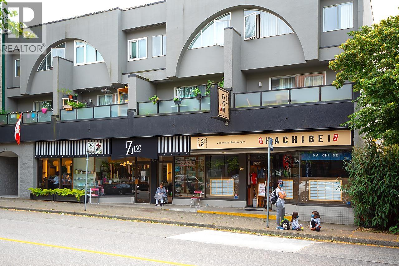2 Bed, 2 Bath House for Sale in Vancouver – 717 W 17TH AVENUE, Vancouver – MLS# R3149925 - Image 26