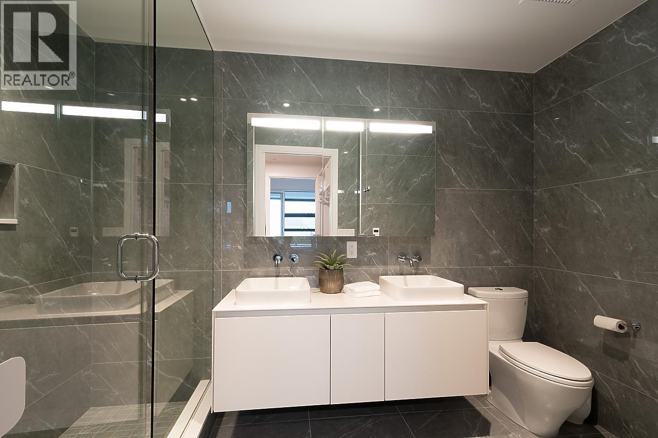 2 Bed, 2 Bath House for Sale in Vancouver – 717 W 17TH AVENUE, Vancouver – MLS# R3149925 - Image 27