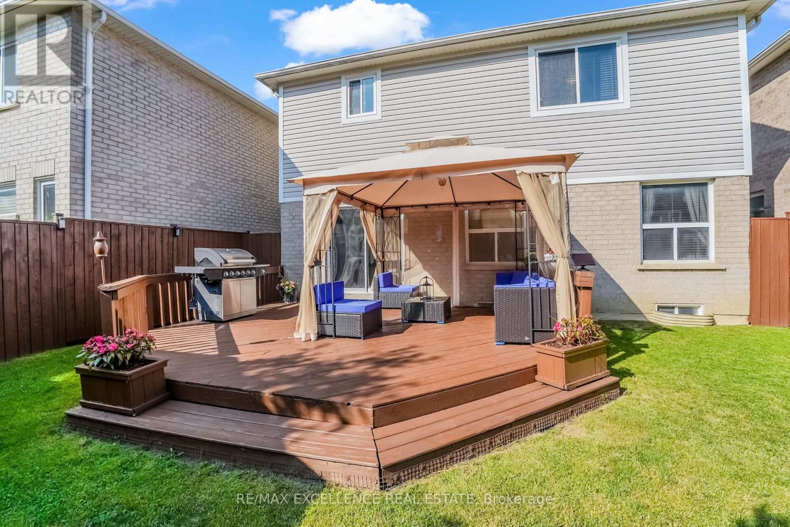 78 BRENTCLIFF DRIVE - 35
