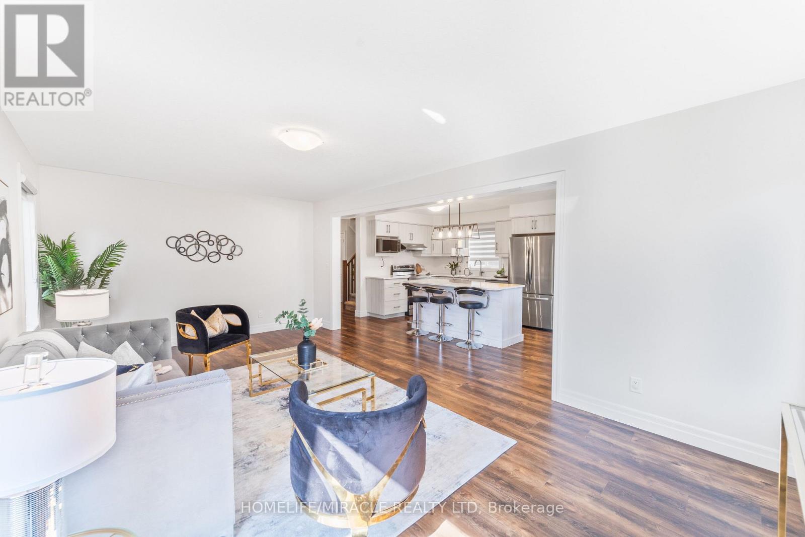 53 ROBERTSON DRIVE - 10