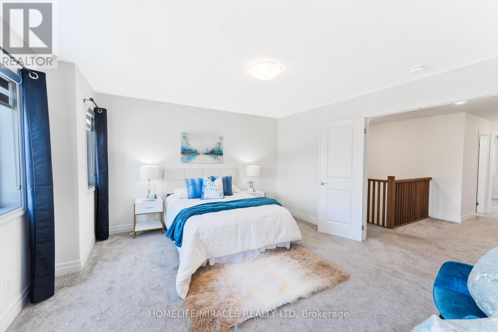 53 ROBERTSON DRIVE - 23