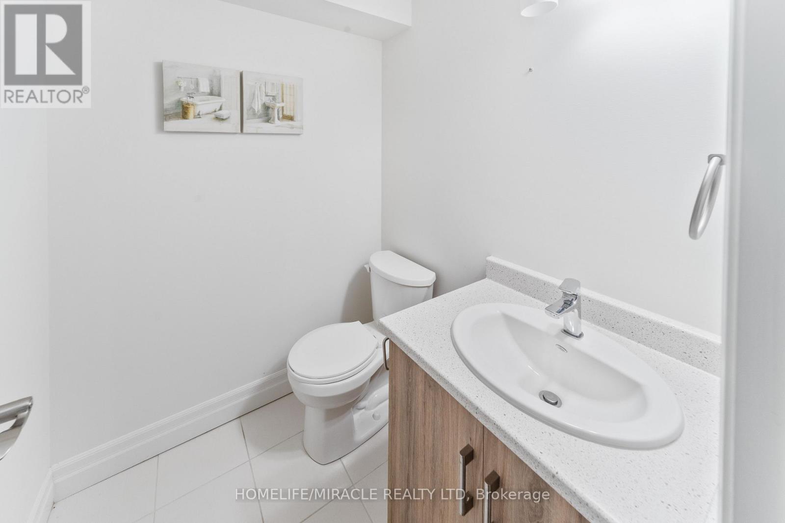 53 ROBERTSON DRIVE - 19