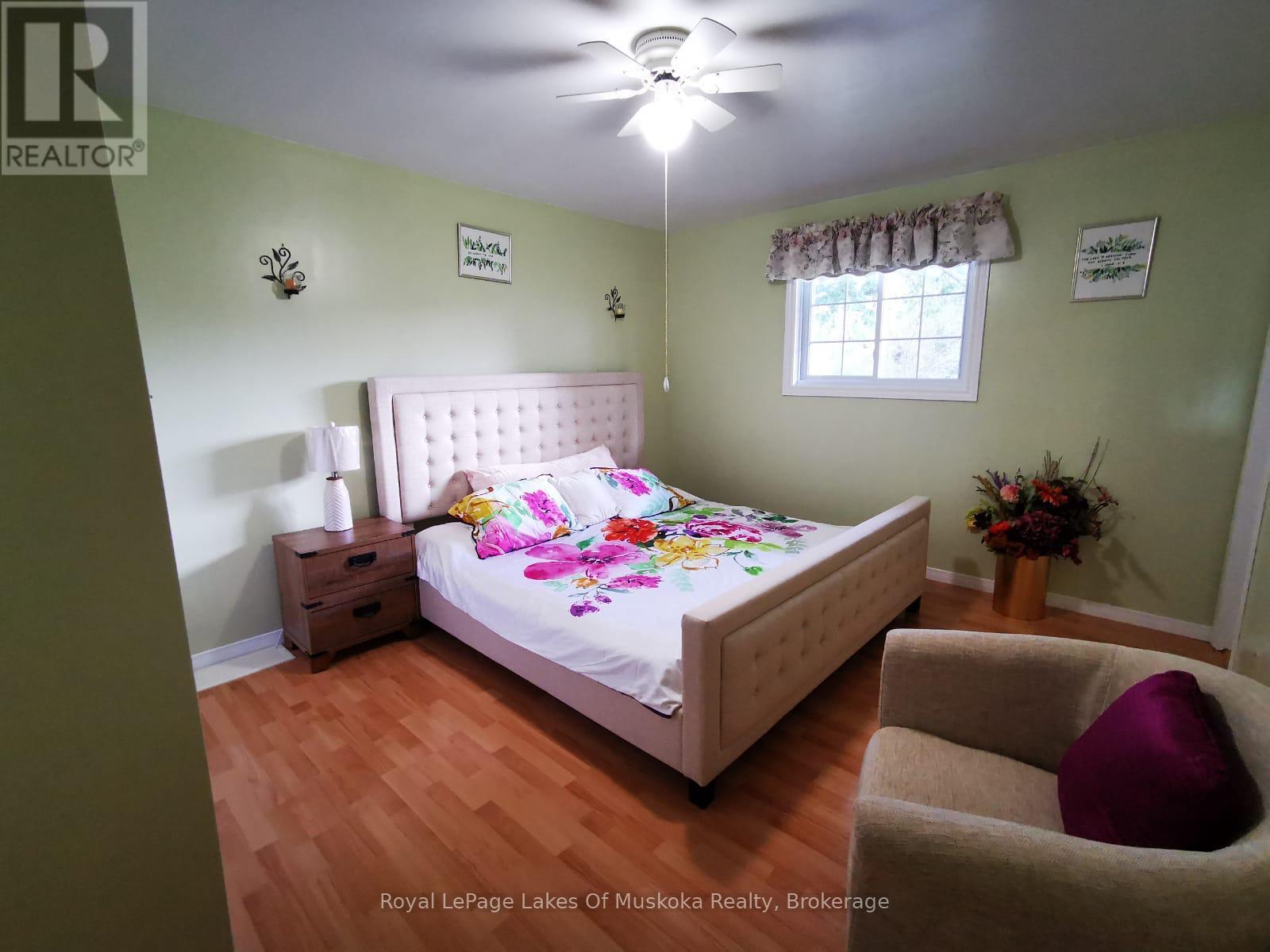 9 FITZ AVENUE - 8