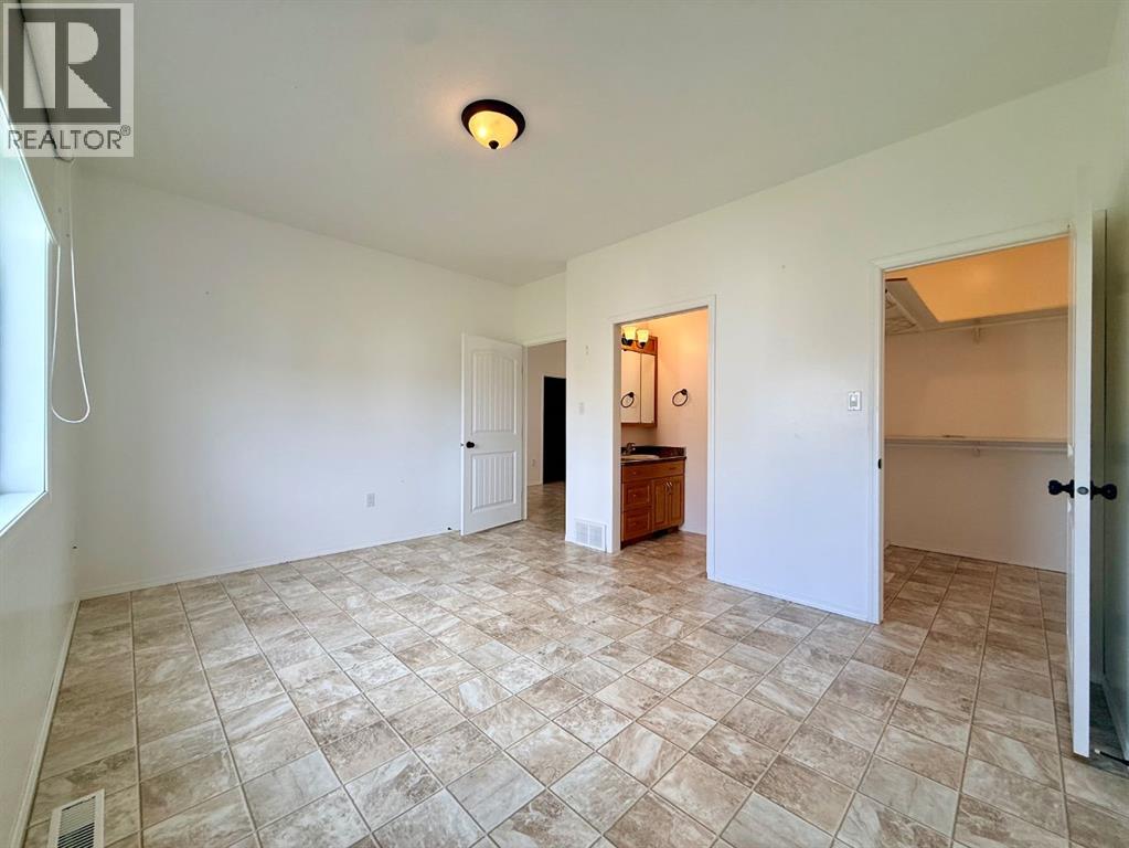 10902 100 Ave Unit 4 - 21