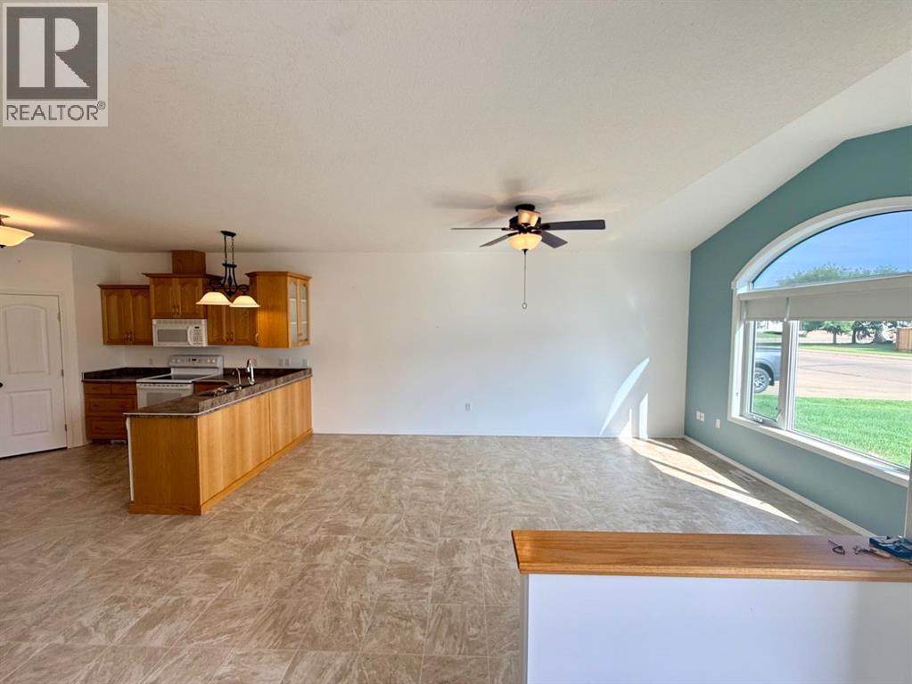 10902 100 Ave Unit 4 - 6