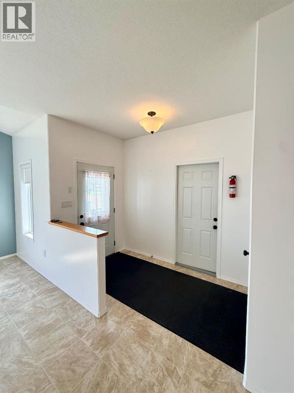 10902 100 Ave Unit 4 - Image 7