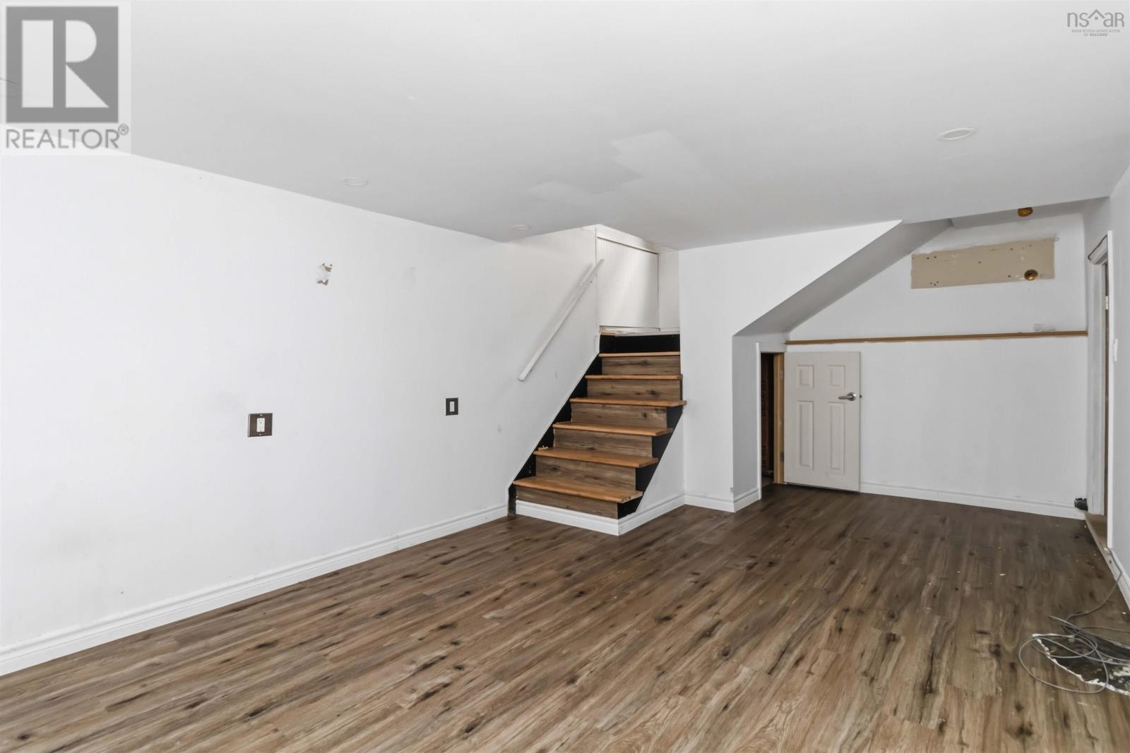 5873 Merkel Street - 14