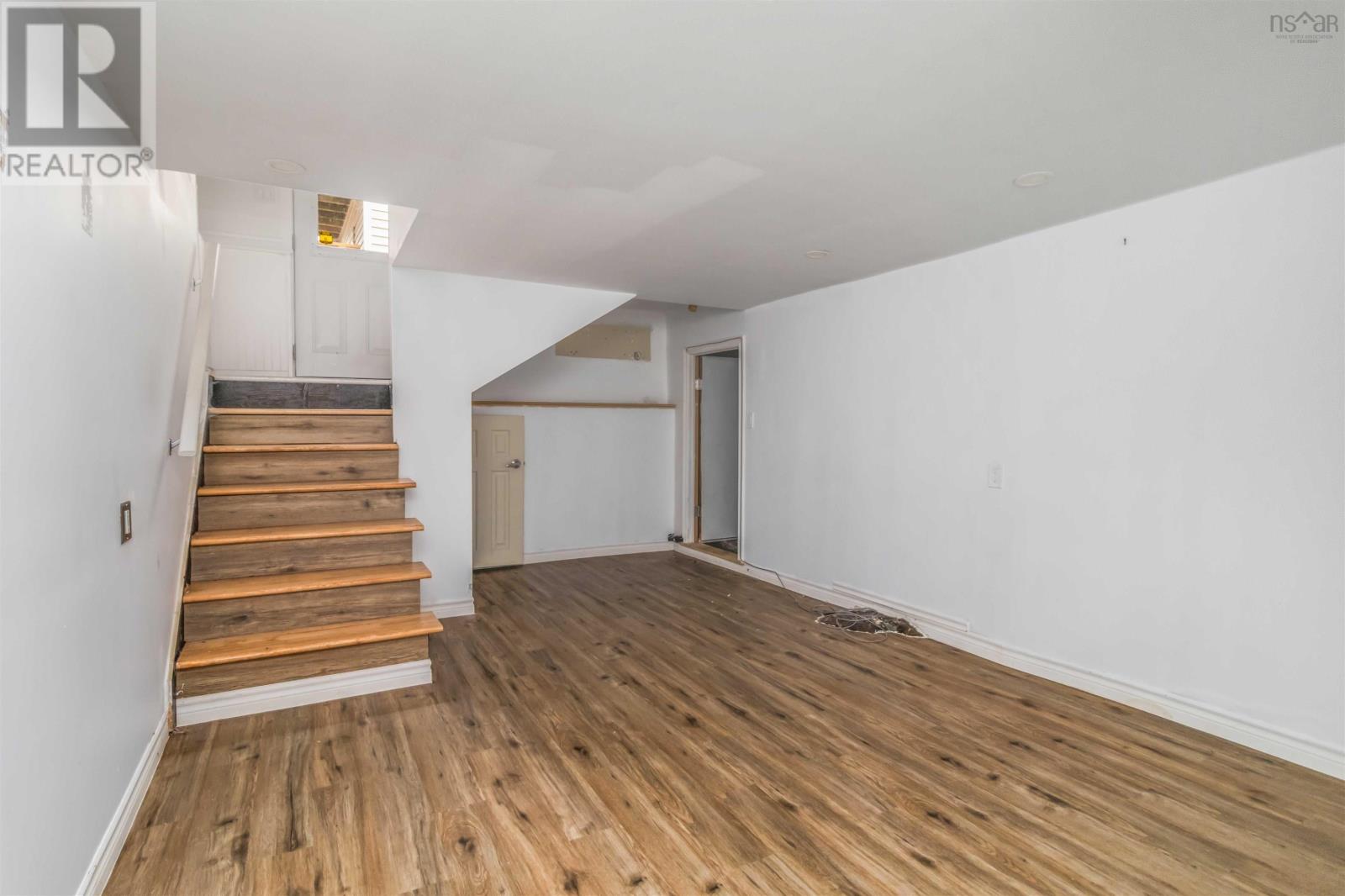5873 Merkel Street - 13