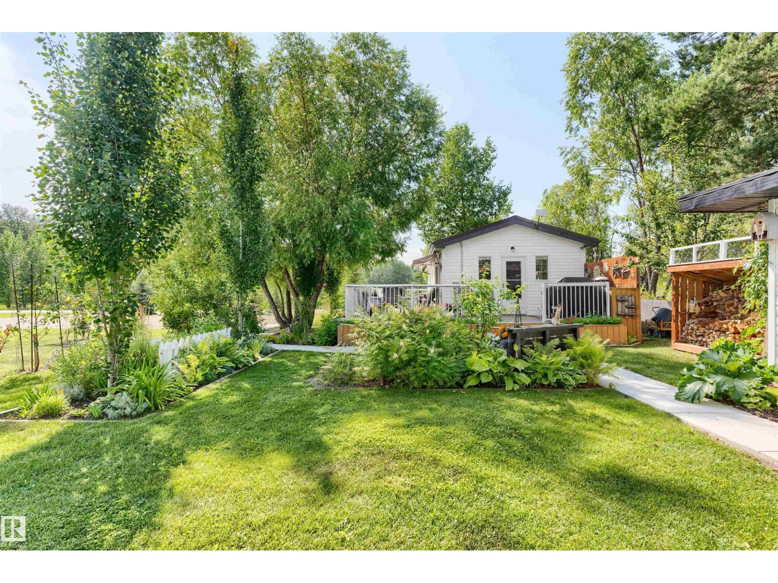 816 Baptiste Drive - 2