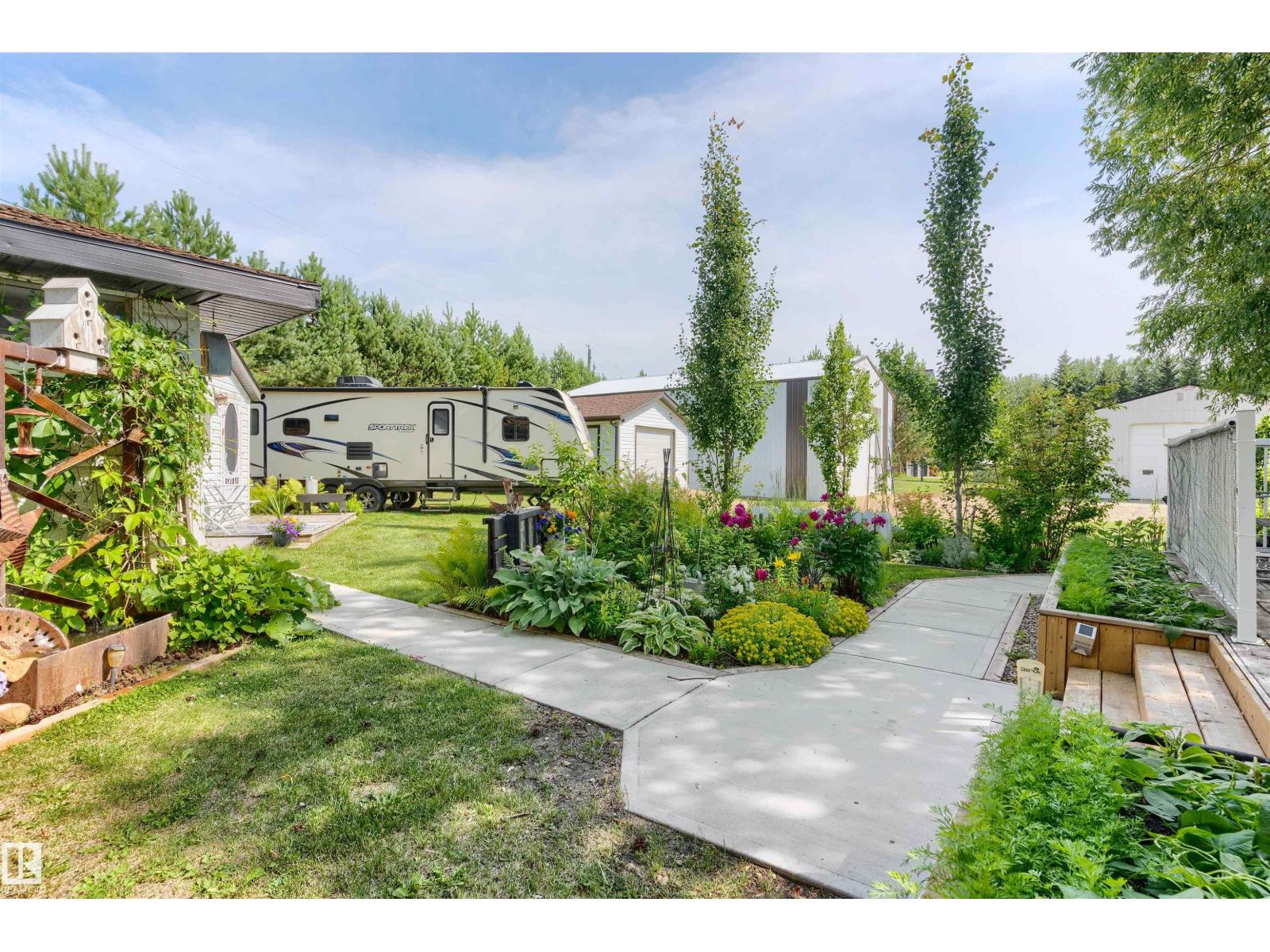 816 Baptiste Drive - Image 32