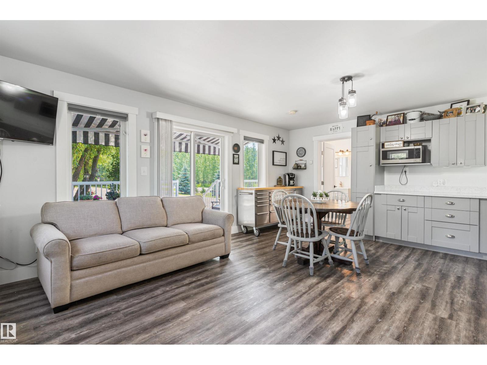 816 Baptiste Drive - Image 9