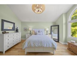 3528 Rosemary Heights Crescent, Surrey, BC V3S0M4 Photo 19