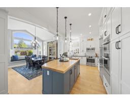 3528 Rosemary Heights Crescent, Surrey, BC V3S0M4 Photo 10