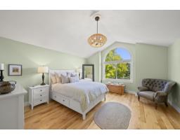 3528 Rosemary Heights Crescent, Surrey, BC V3S0M4 Photo 18