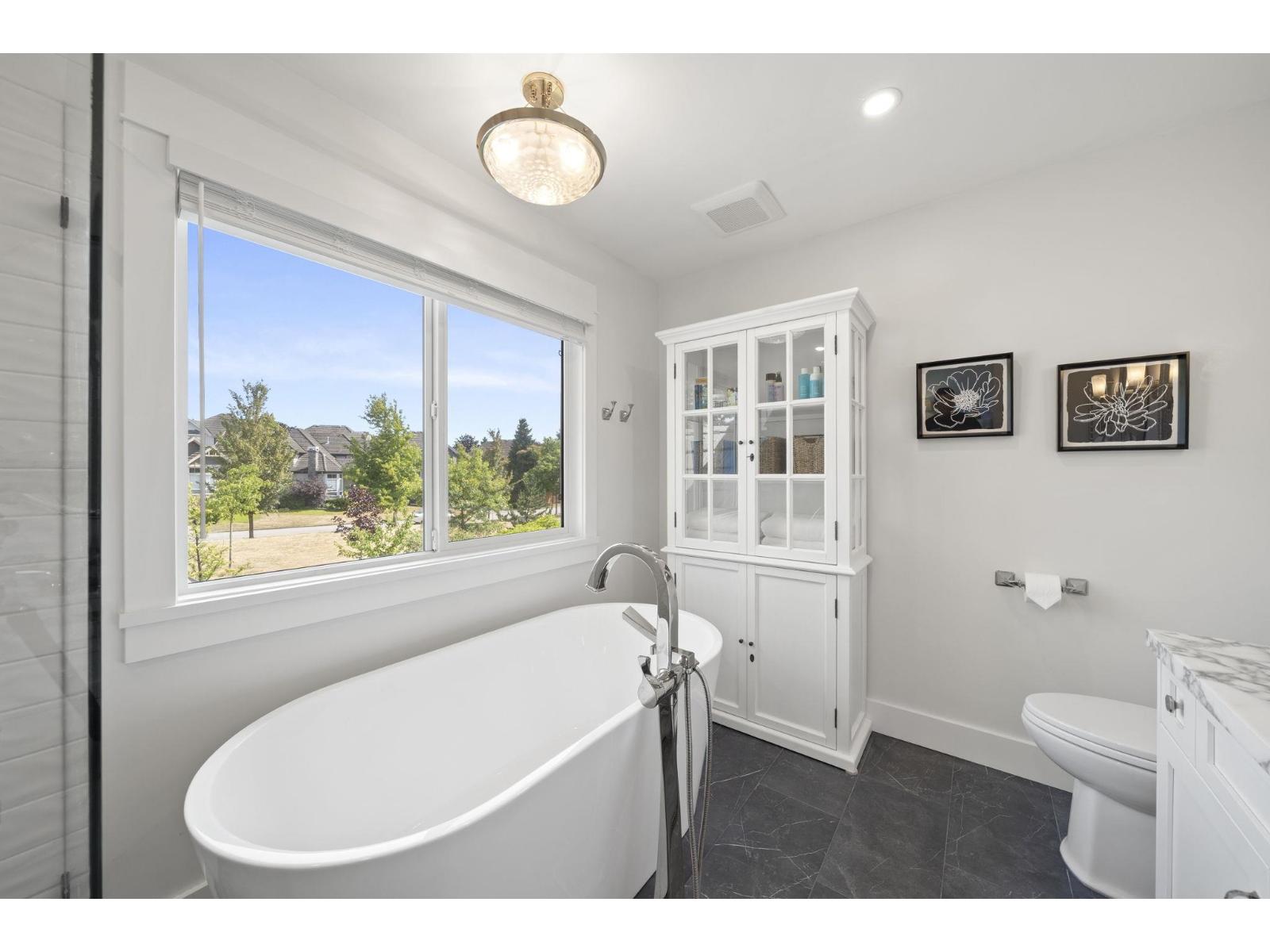 5 Bed, 4 Bath House for Sale in Surrey – 3528 ROSEMARY HEIGHTS CRESCENT, Surrey – MLS# R3147501 - Image 48