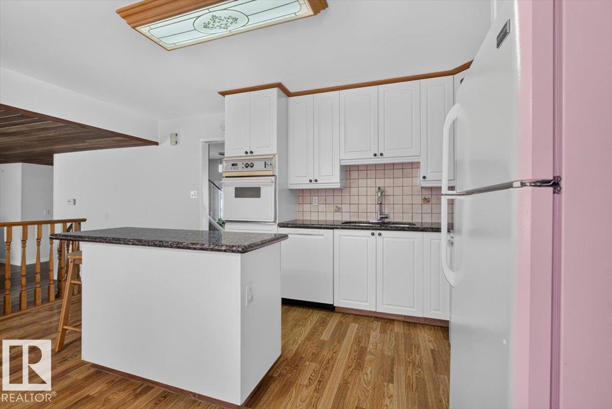4027 74 ST NW - Image 11