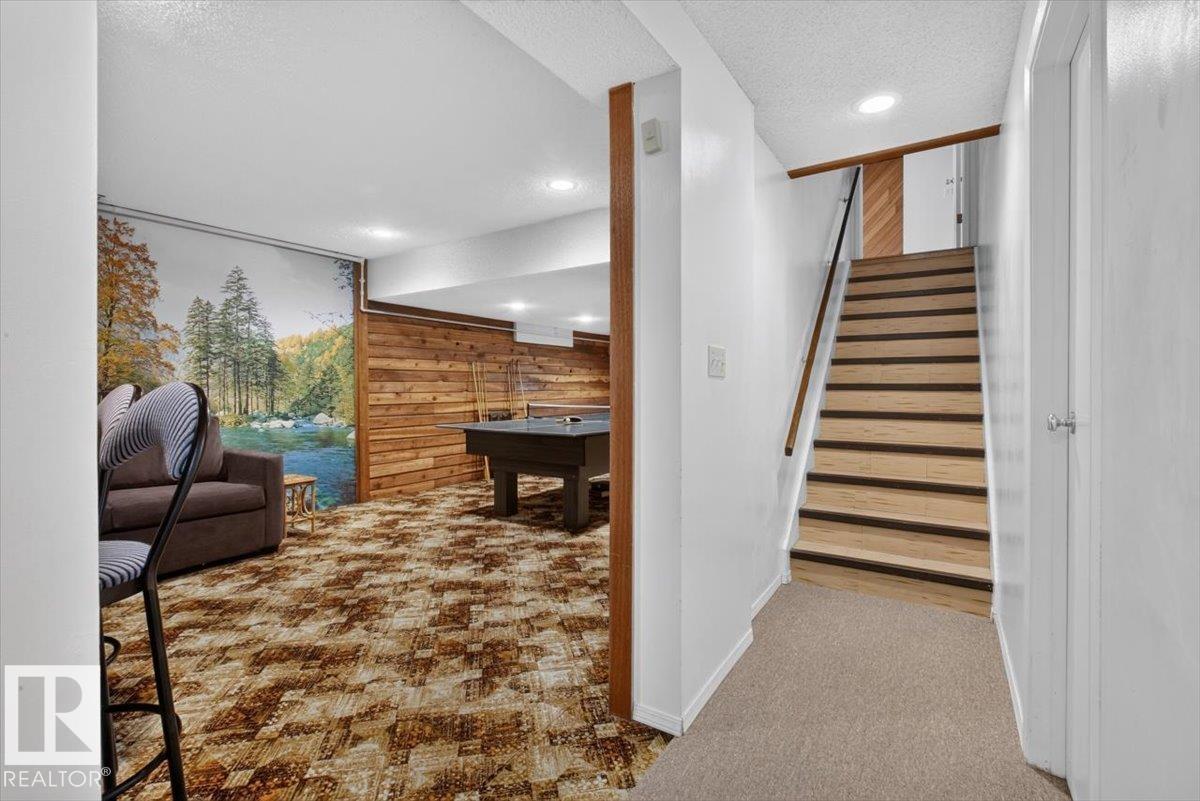 4027 74 ST NW - 34