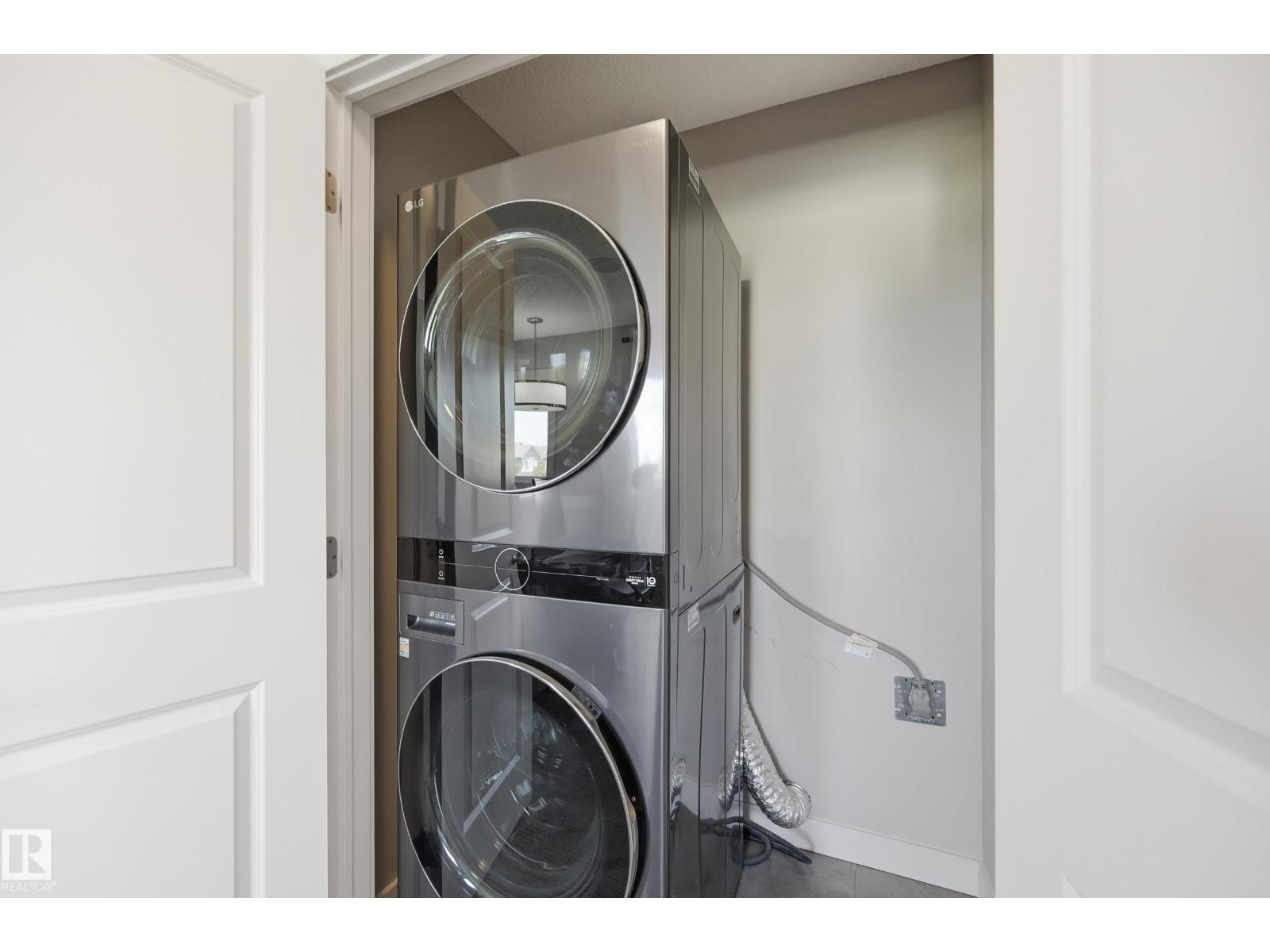 704 176 ST SW - 21