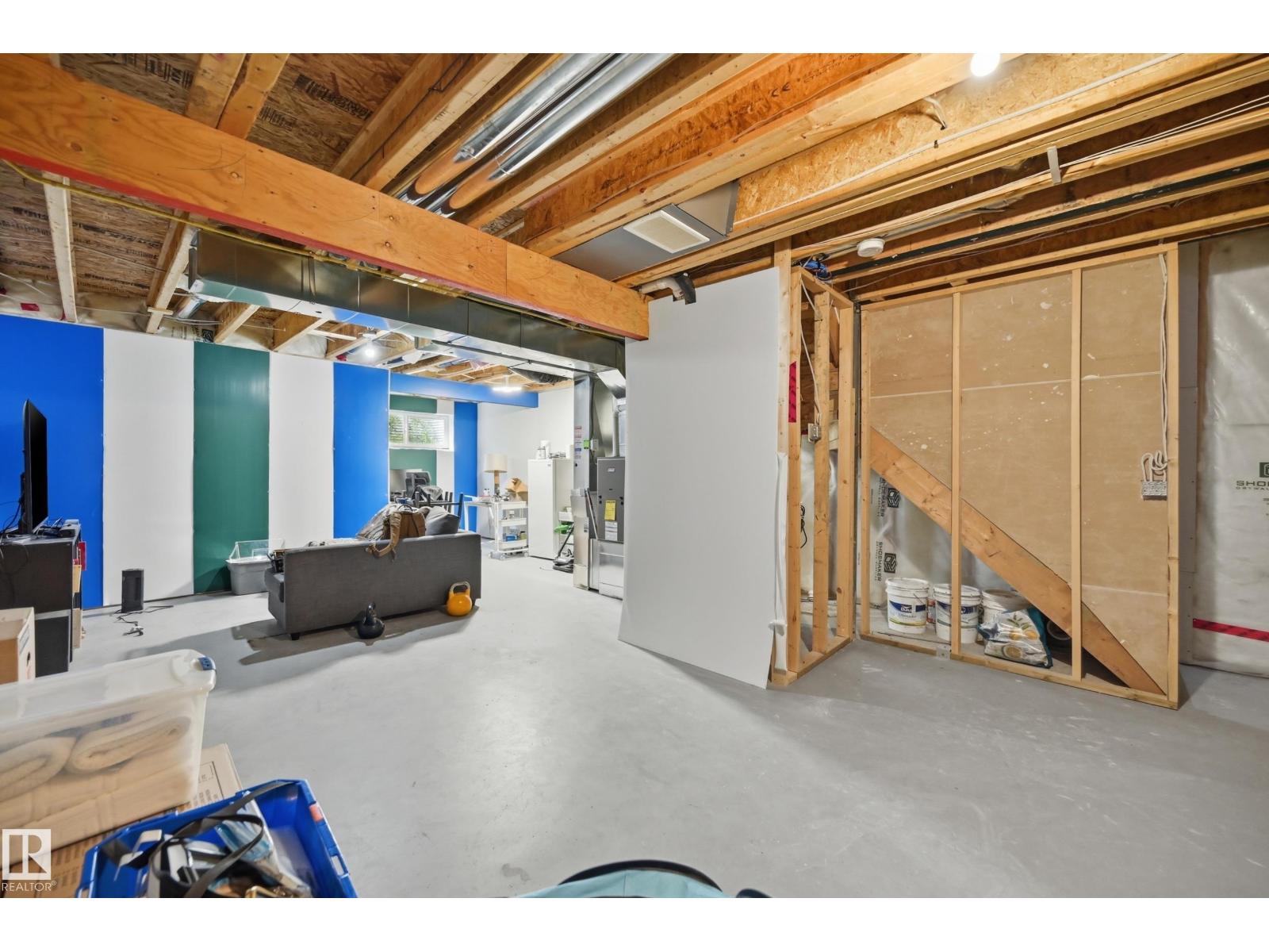 704 176 ST SW - 33