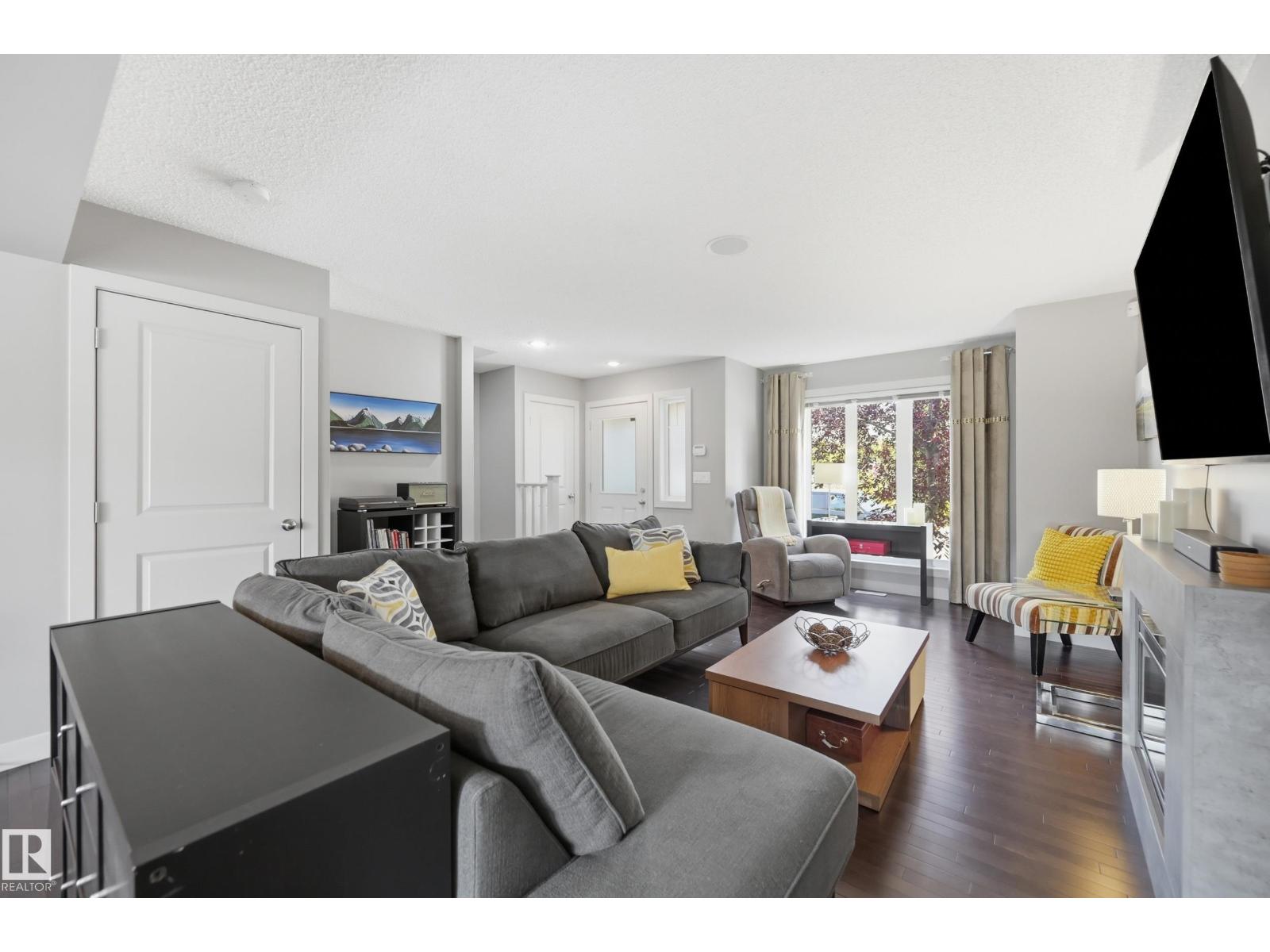 704 176 ST SW - 7