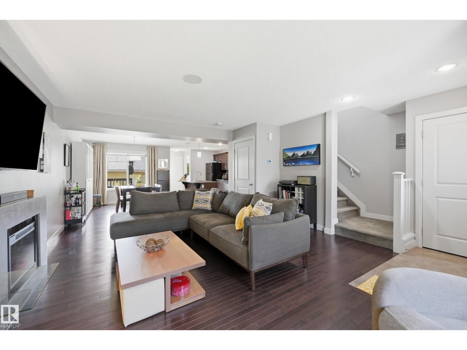 704 176 ST SW - 8