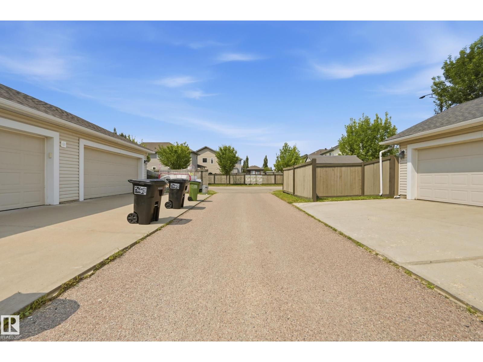 704 176 ST SW - 43
