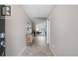 Living room/Dining room - 6 Sunnydale Court, Smithville, ON L0R2A0 Photo 6