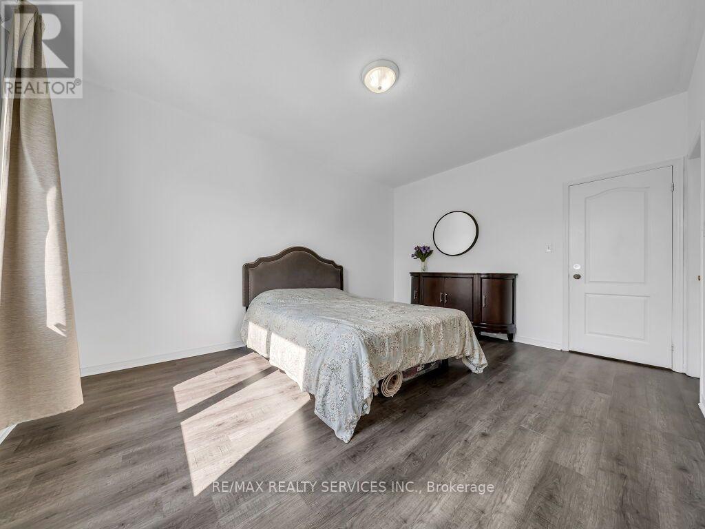 101 RIVER ROCK CRESCENT - 18