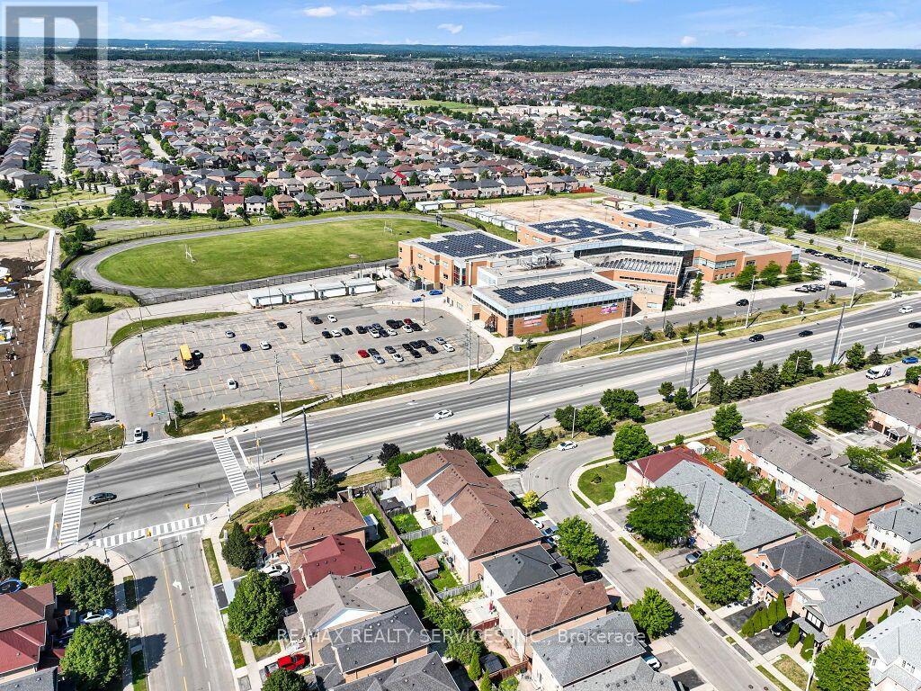 101 RIVER ROCK CRESCENT - 39