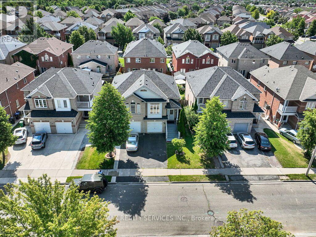 101 RIVER ROCK CRESCENT - 5