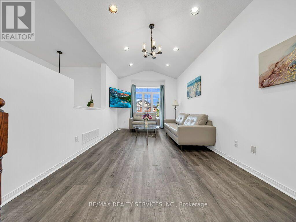 101 RIVER ROCK CRESCENT - 9