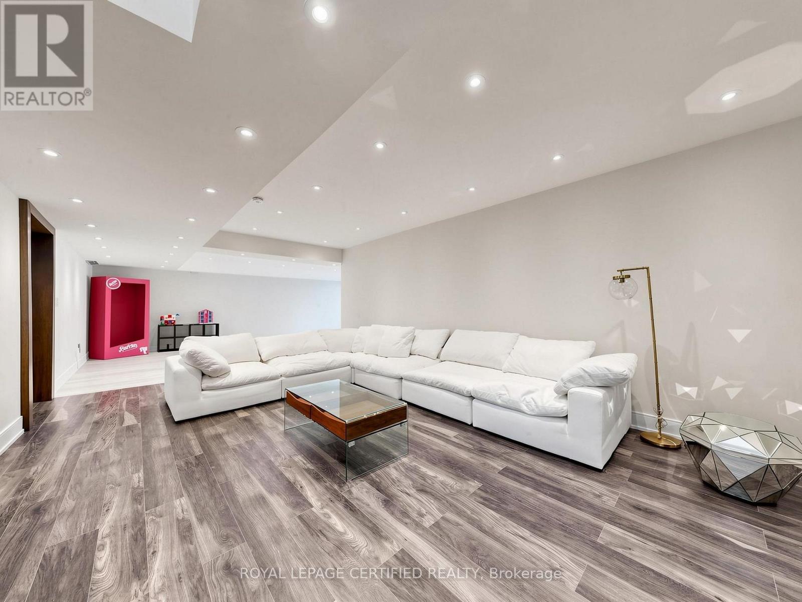 2378 REBECCA STREET - 38