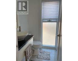 2958a - 2958 Islington Avenue Nw, Toronto, ON M9L2K6 Photo 6